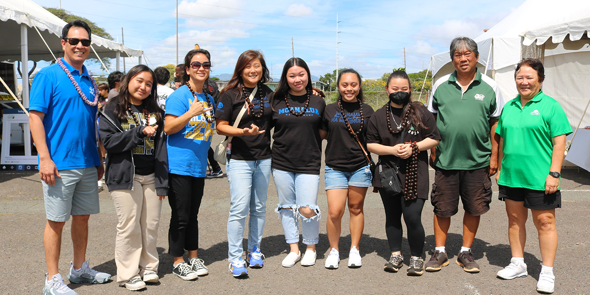 DTRIC Insurance Teams Up With Farrington High and Kalakaua Middle Schools During Distracted Driving Awareness Month